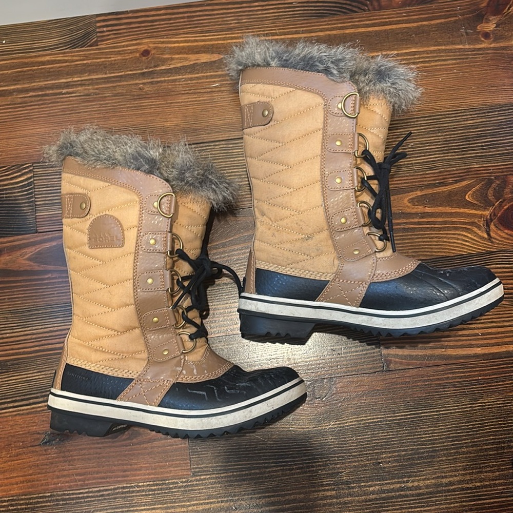Sorel snow boots